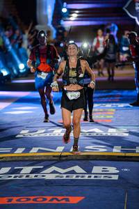 BIB: 310, 100
                            <button type="button" onclick="openModal(22751795)" class="btn btn-primary btn-sm float-right btn-popup" data-toggle="modal" data-target=".modal-high-quality">
                        <i class="fas fa-shopping-cart"></i> Add to Cart
                    </button>
                                            <button type="button" onclick="isThisMe(22751795, true)" class="btn btn-success btn-sm float-right btn-popup btn-isme hidden" data-toggle="tooltip" data-placement="bottom" title="นี่คือรูปของคุณใช่ไหม คลิกที่นี่เพื่อเอาเข้าอัลบั้ม">
                        <i class="fas fa-plus"></i> Add to album
                    </button>
                    <button type="button" onclick="isThisMe(22751795, false)" class="btn btn-warning btn-sm float-right btn-popup btn-isnotme hidden">
                        <i class="fas fa-ban"></i> Remove from album
                    </button>